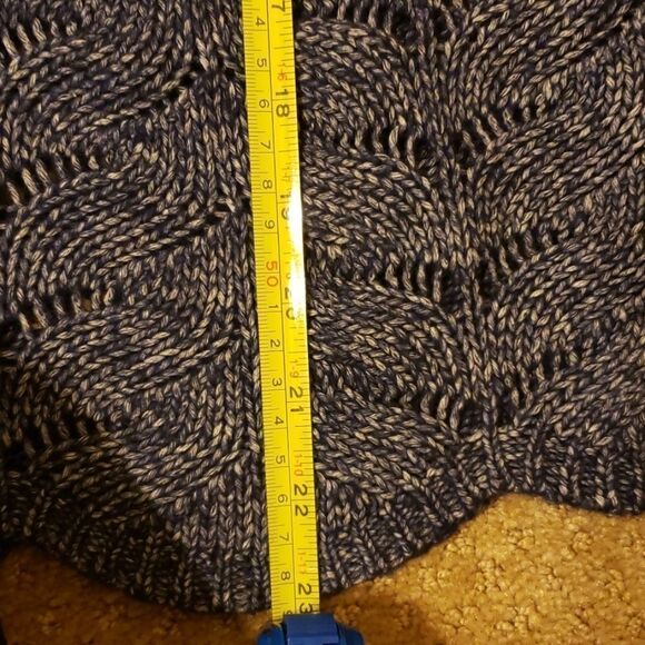 COPY - Soft surroundings sweater - Picture 7 of 8